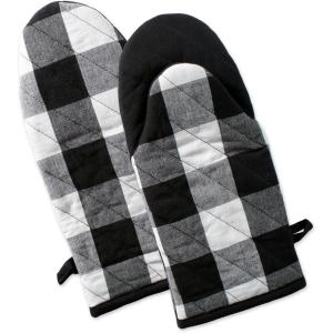 imageDII Buffalo Check Kitchen Collection Classic Farmhouse Kitchen Set Oven Mitt Gray ampamp White 2 PieceBlack  White