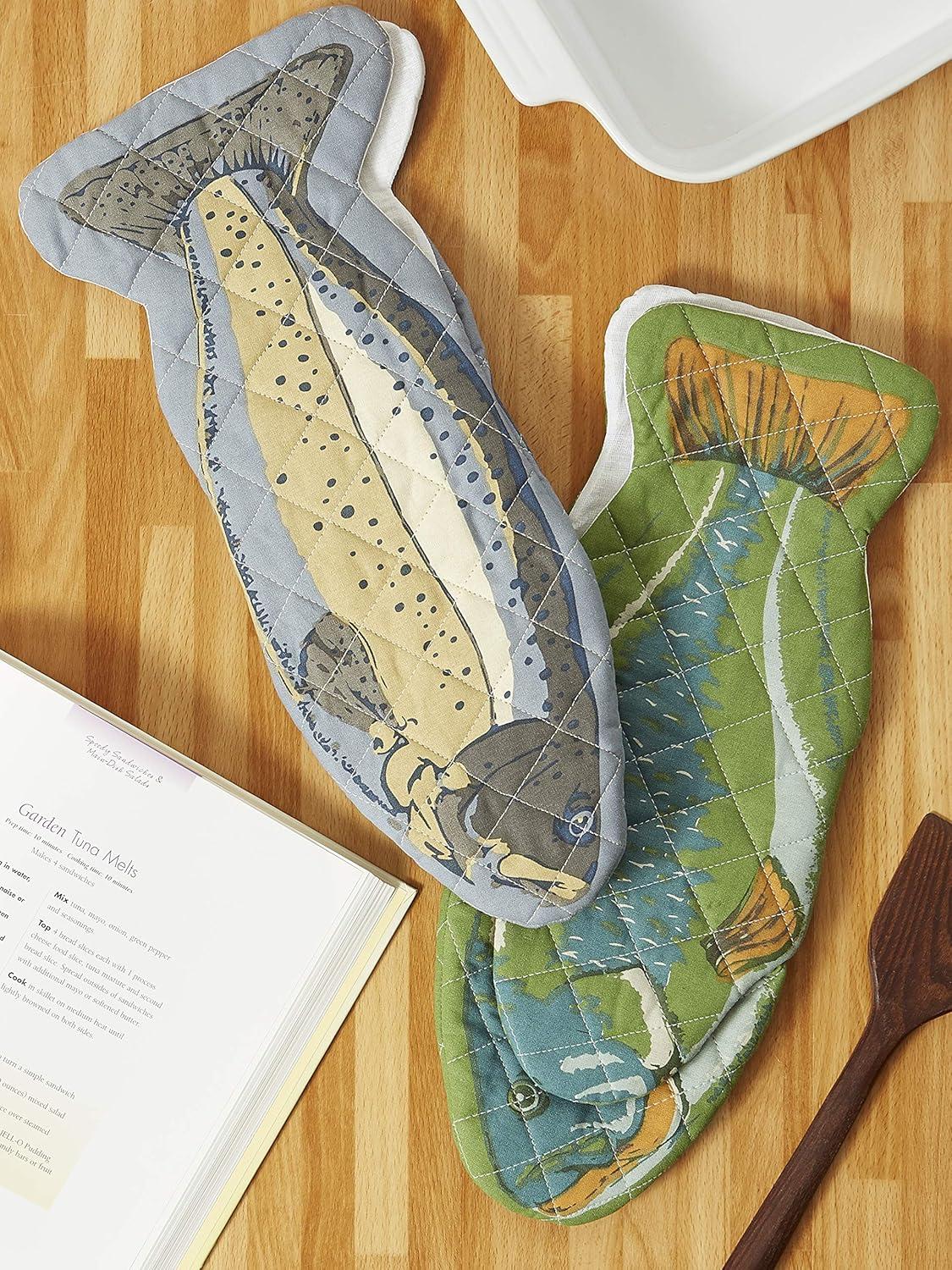 imageDII Cotton Lake House Fish Oven Mitts 6 X 165 Set of 2 Machine Washable and Heat Resistant for Kitchen Cooking and Baking