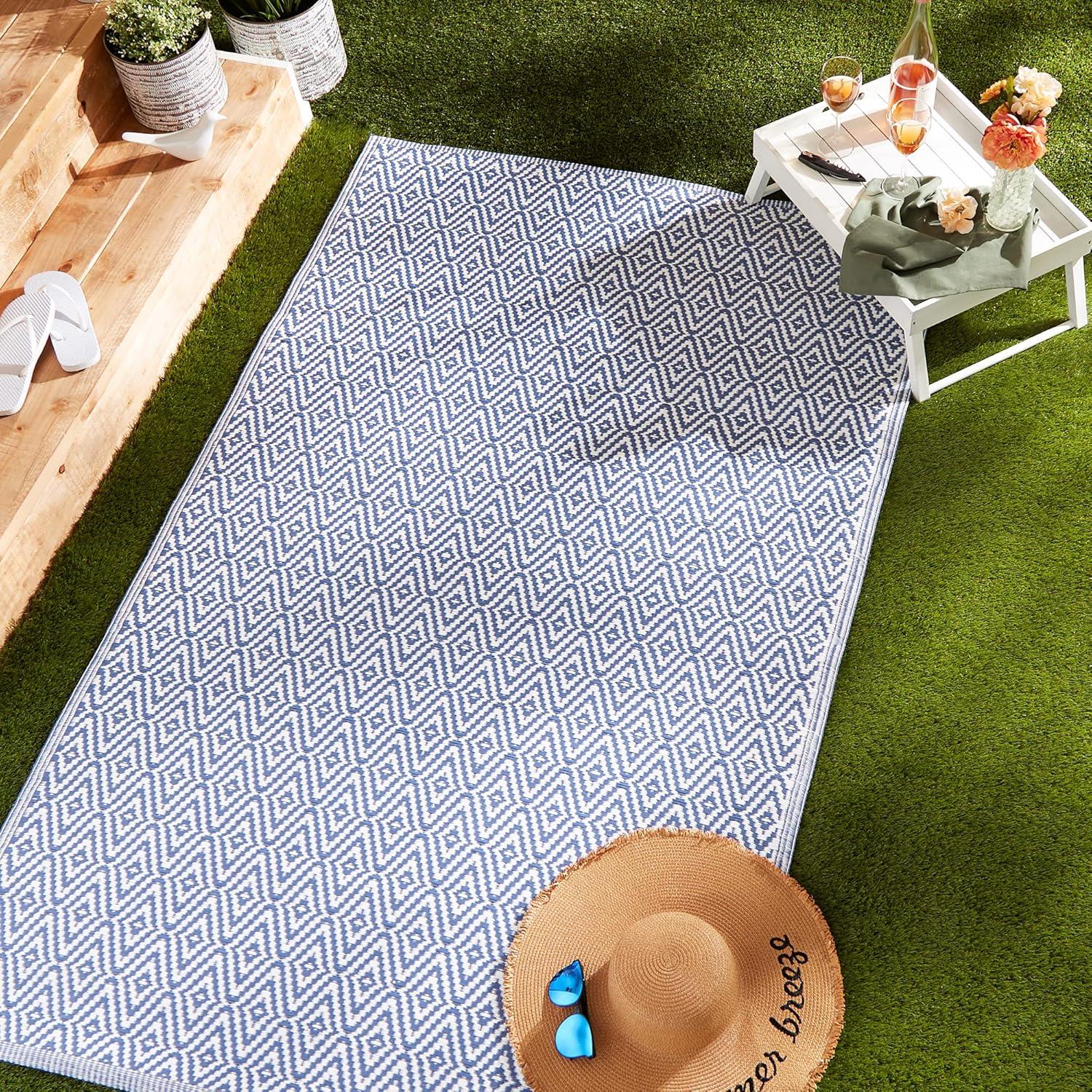 imageDII Reversible IndoorOutdoor Diamond Woven Rug 4x6 French BlueFrench Blue