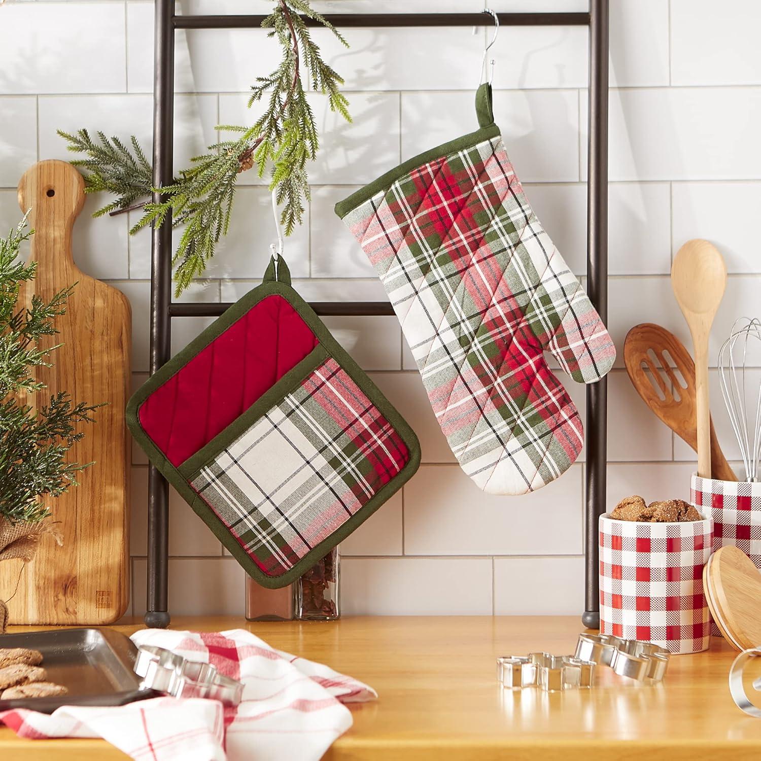 imageDII Christmas Kitchen Accessories ampamp Dcor Gift Set Pot Holder ampamp Dish Towels O Christmas Tree 3 PieceHoliday Plaid